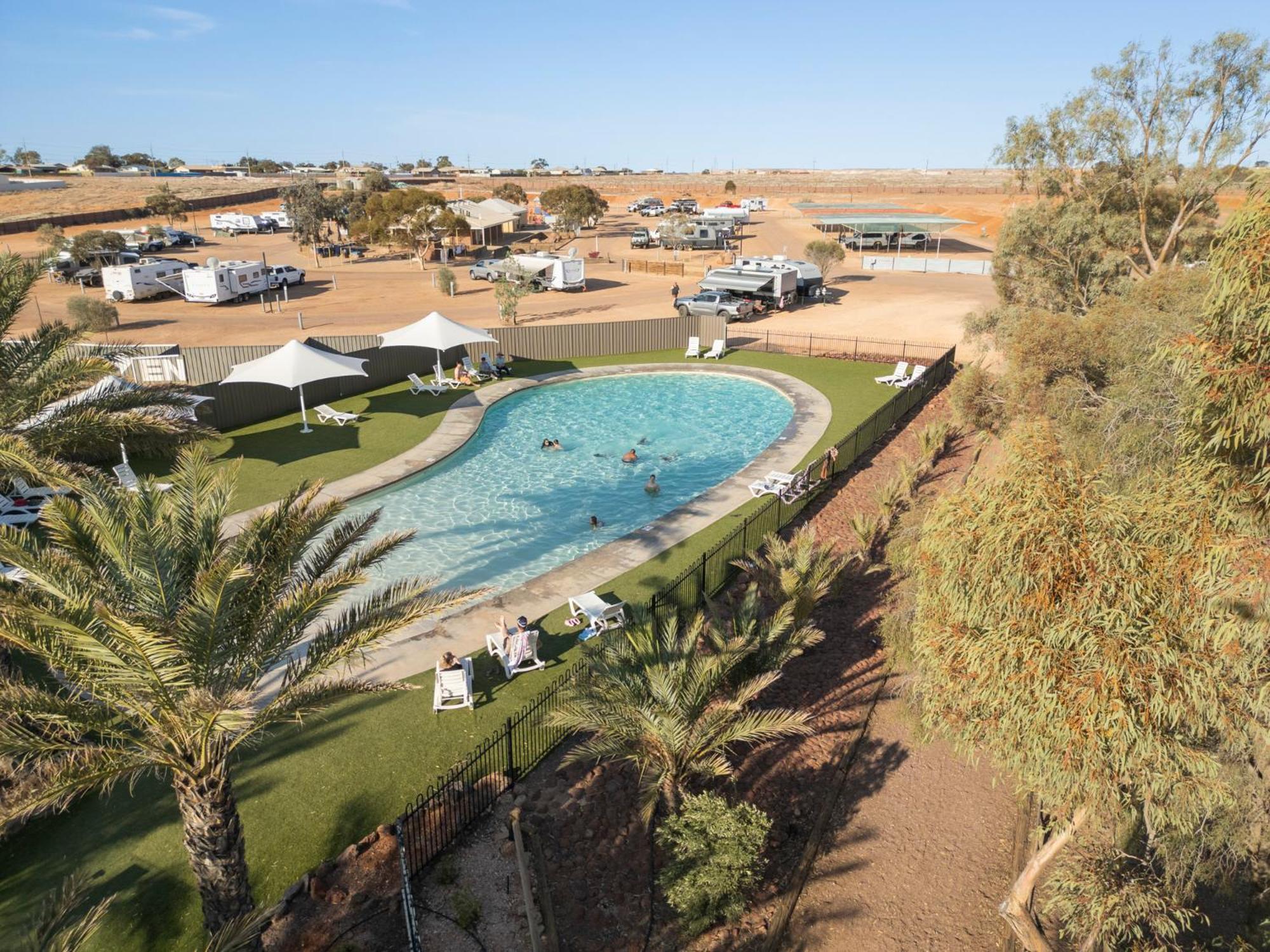 كوبر بيدي Big4 Stuart Range Outback Resort المظهر الخارجي الصورة